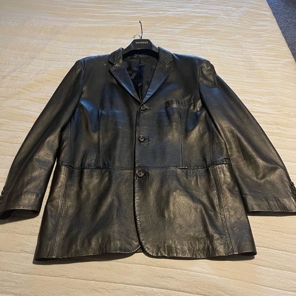 Men’s black leather blazer - Picture 1 of 3